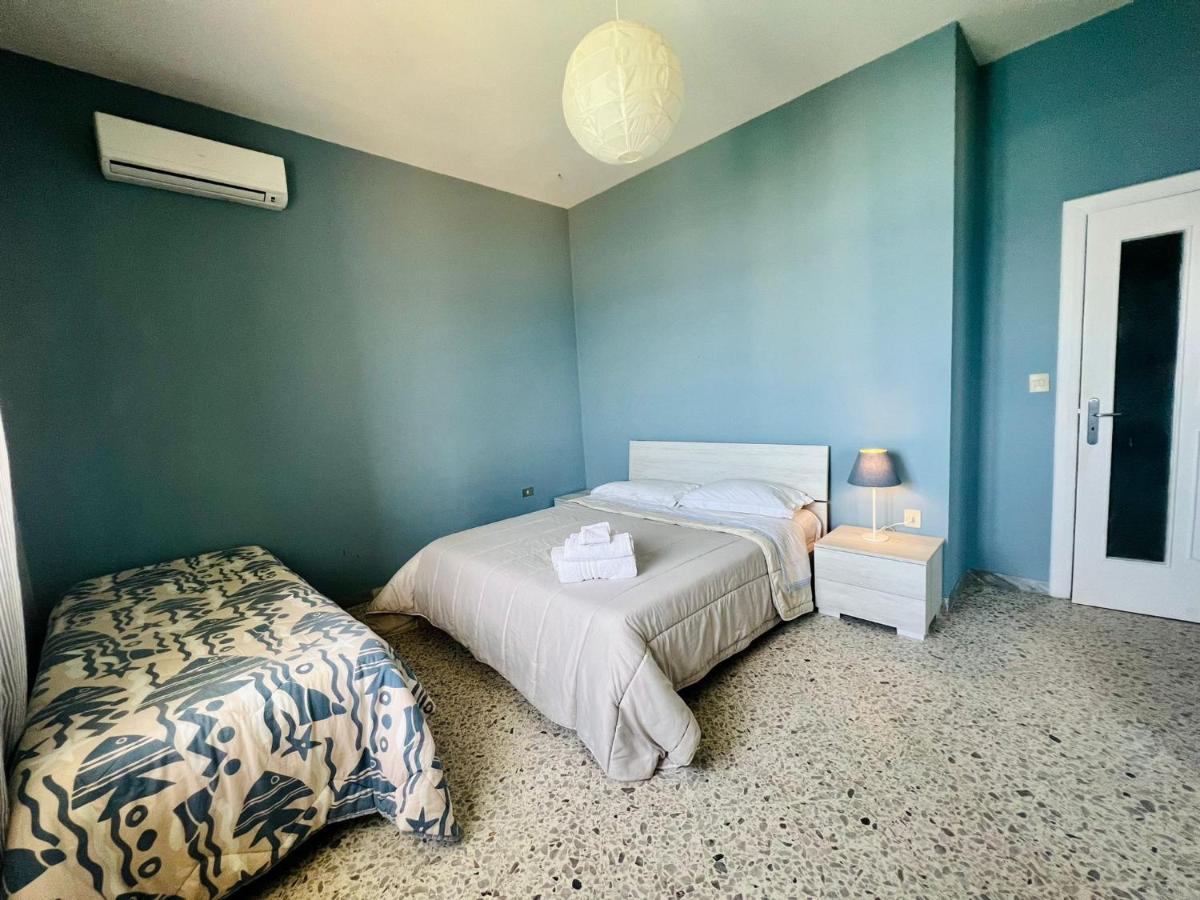 Casa Vacanze Porto Delle Gatte Санта-Мария-ди-Кастеллабате Экстерьер фото